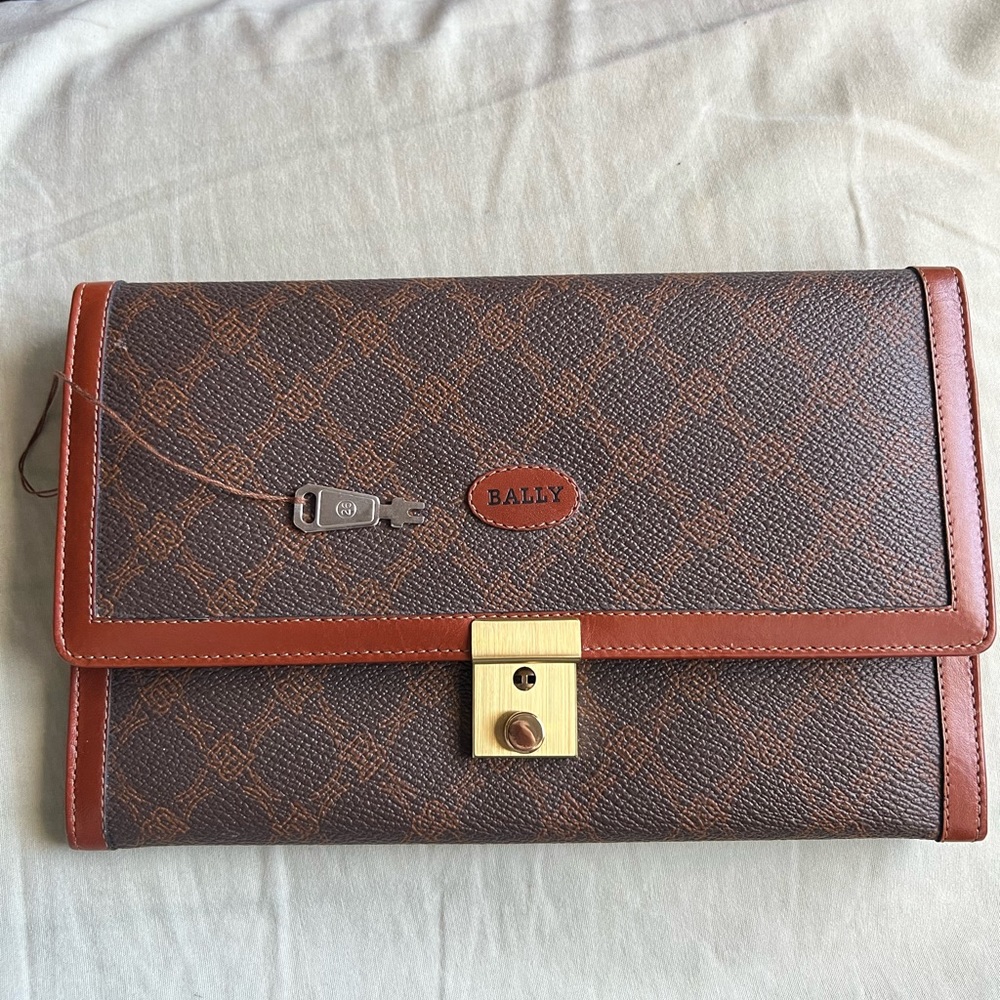 BALLY Travel Wallet